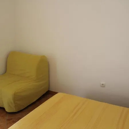 In Novigrad Mit Privatem Parkplatz Apartament